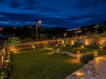 SUGEST�O DE ILUMINA��O NO JARDIM 