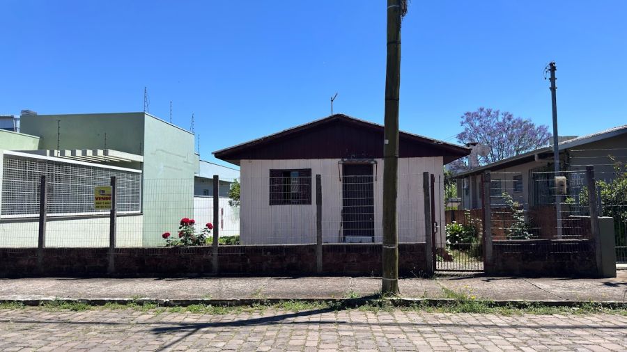 Casa - Venda - Universitrio - Caxias do Sul - RS