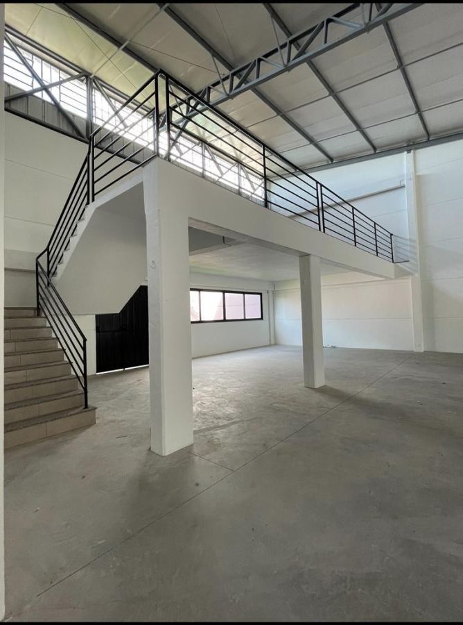 Pavilhão - Venda - Estr. Morro Tico Tico - Bom Princípio - RS