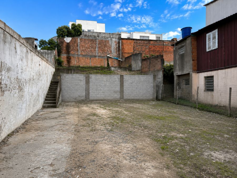 Terreno - Venda - Pioneiro - Caxias do Sul - RS